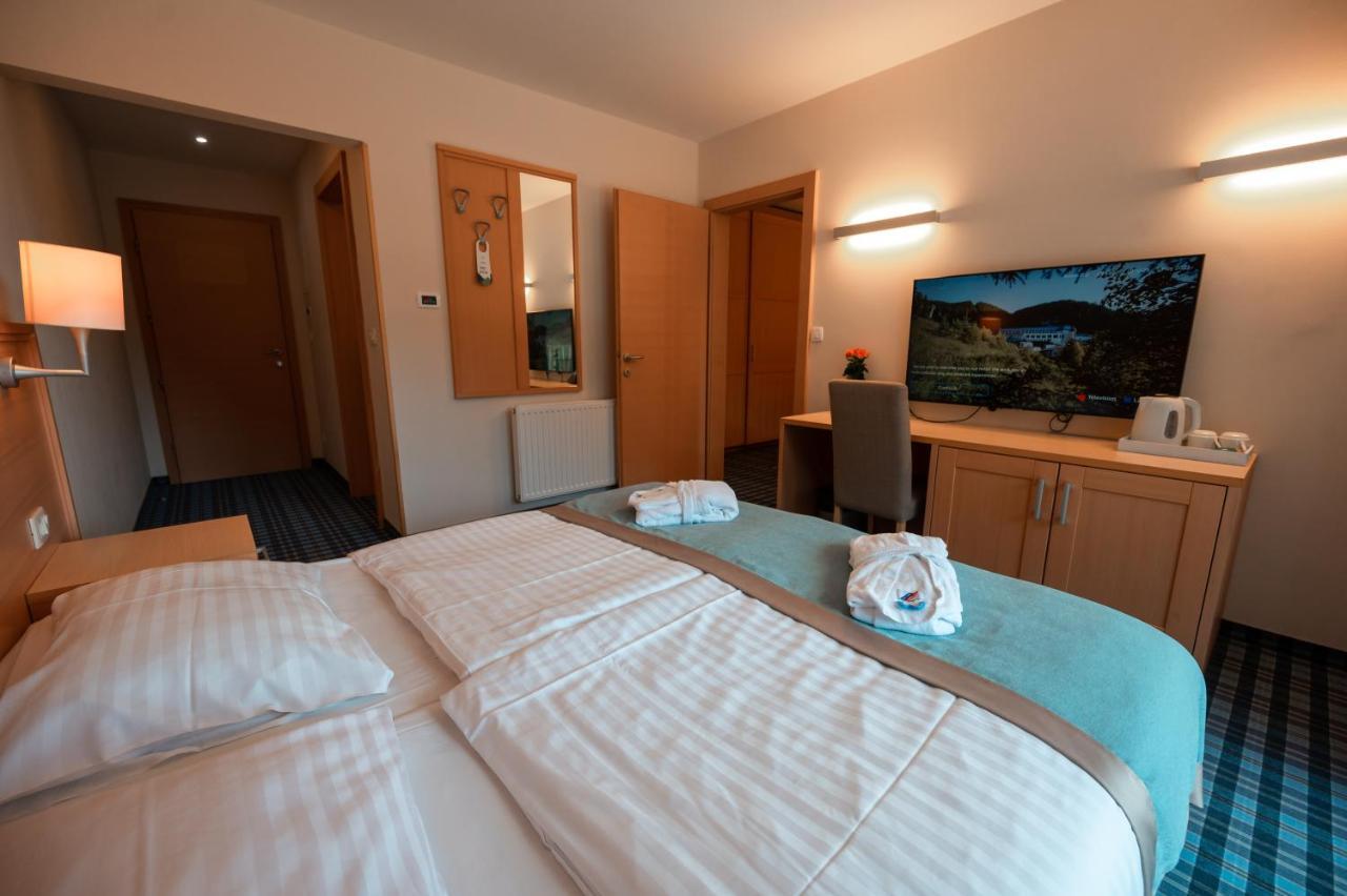 Wellness Hotel Montis Mozirje Ngoại thất bức ảnh