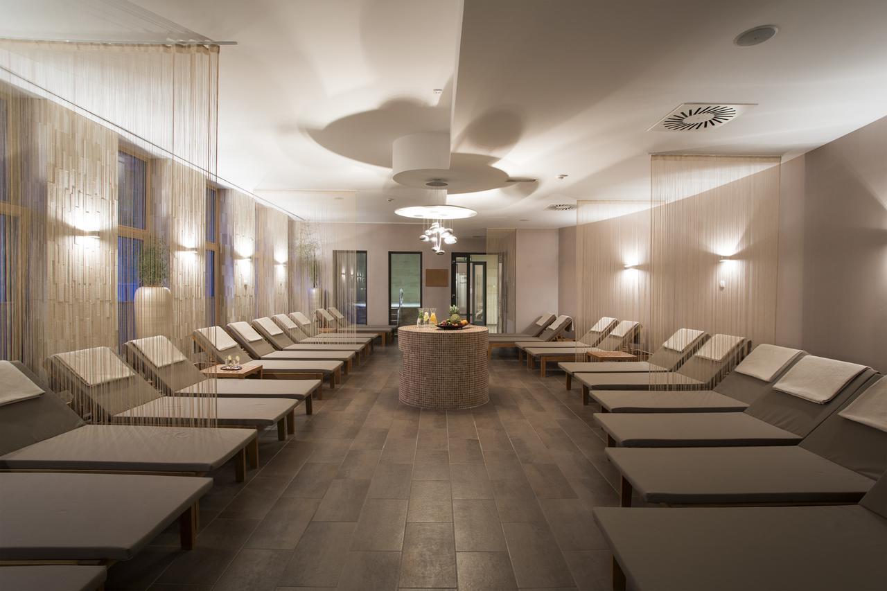 Wellness Hotel Montis Mozirje Ngoại thất bức ảnh