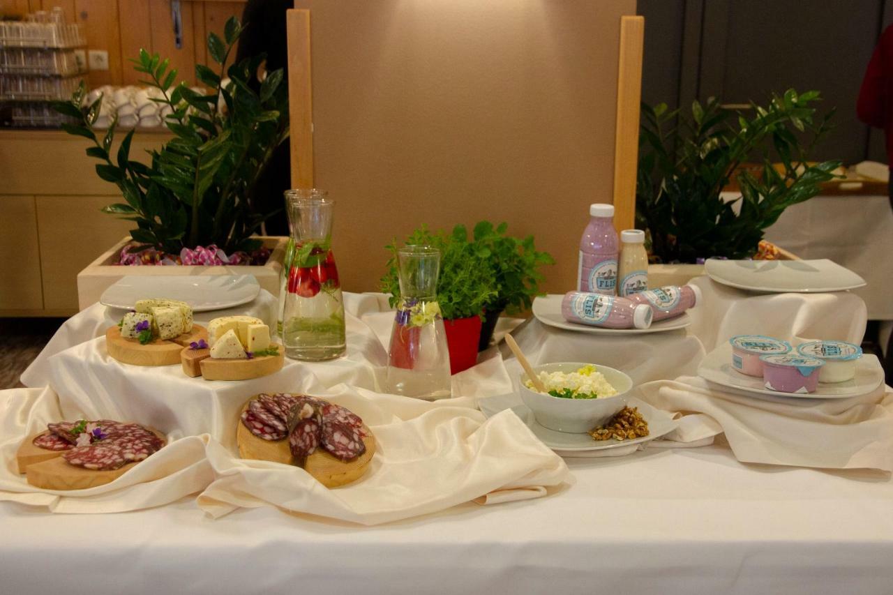 Wellness Hotel Montis Mozirje Ngoại thất bức ảnh